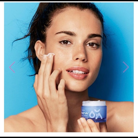 Avon Anew Hydra Fusion Gel Cream - Picture 3 of 4